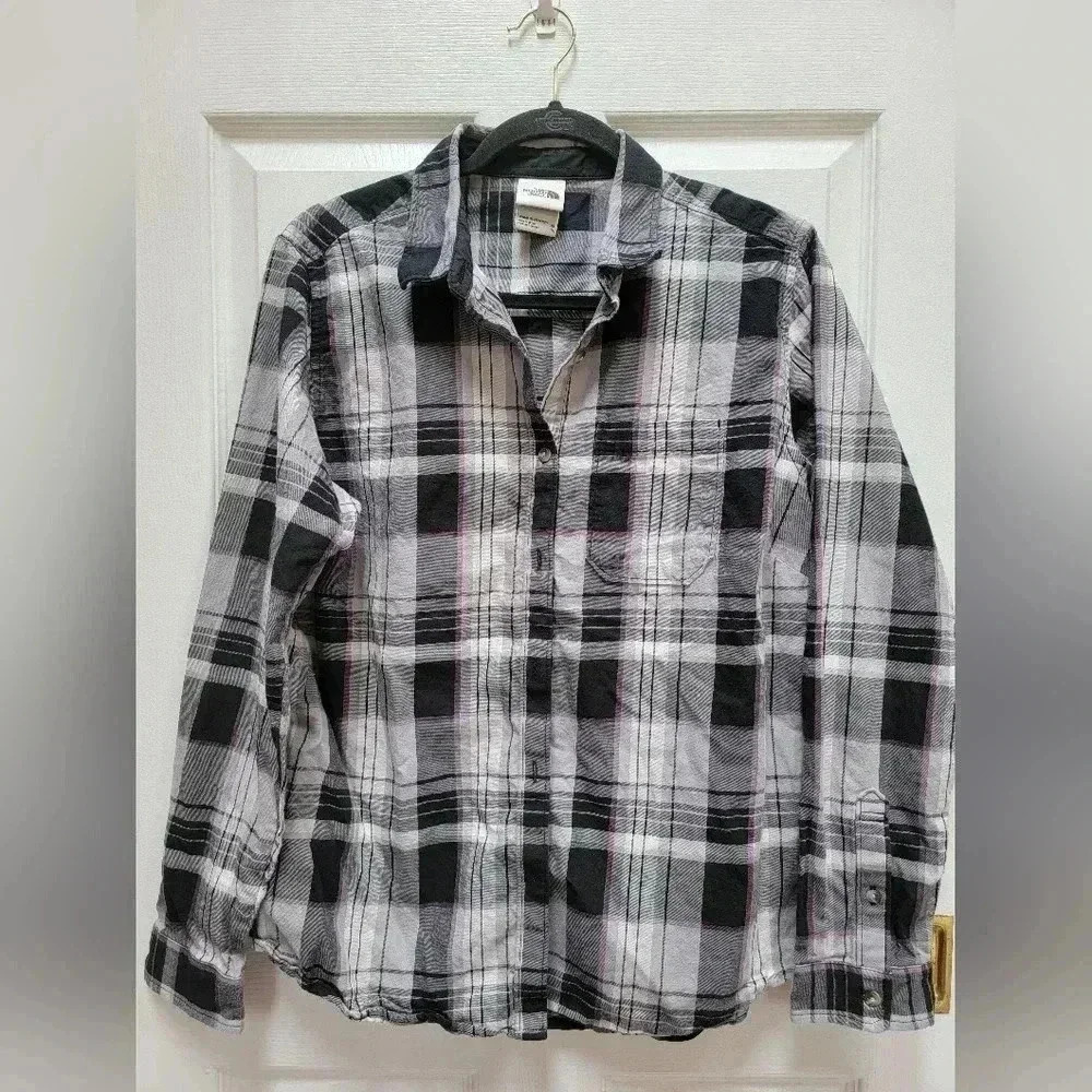 The North Face Women's Plaid Striped Button Down Flannel Size XL